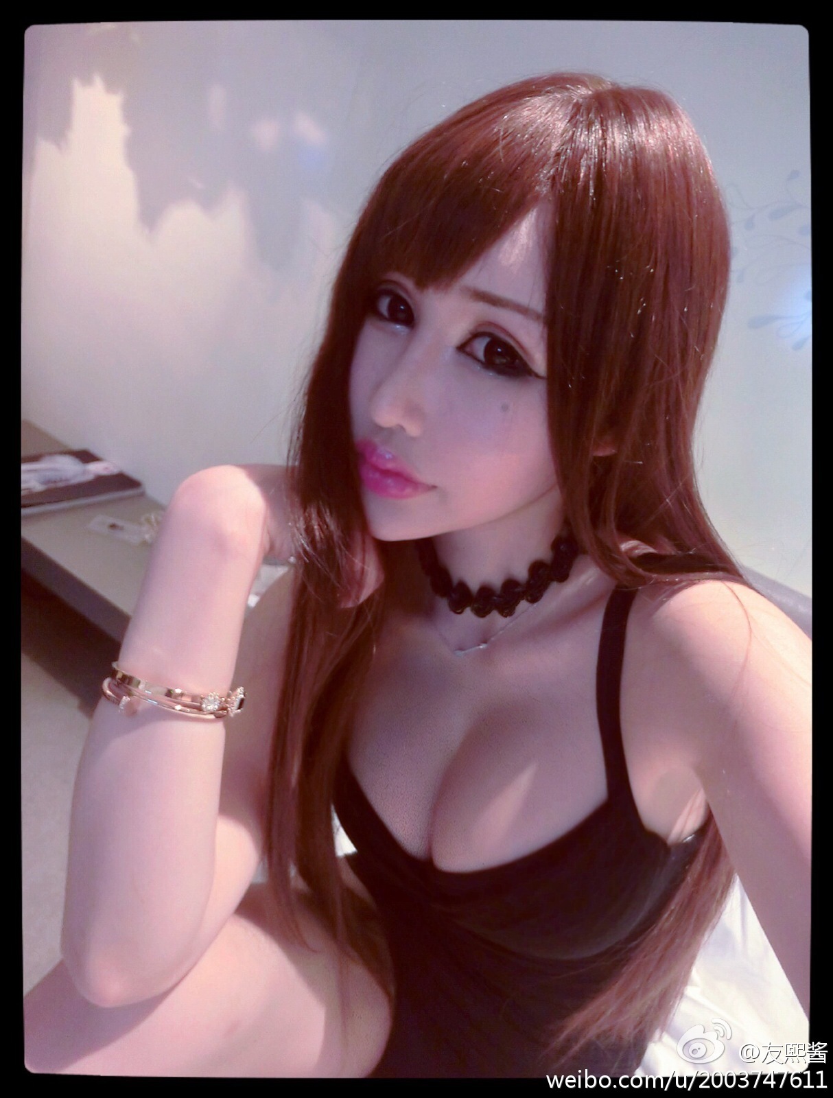 G罩美胸 火爆的辣子 友熙酱 微博自拍破解私密图片 1